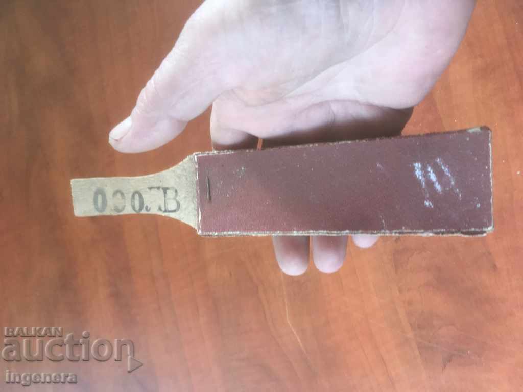 Licitație ȘLEFUT SCULE PE Placaj-12 BUC DIFERITE