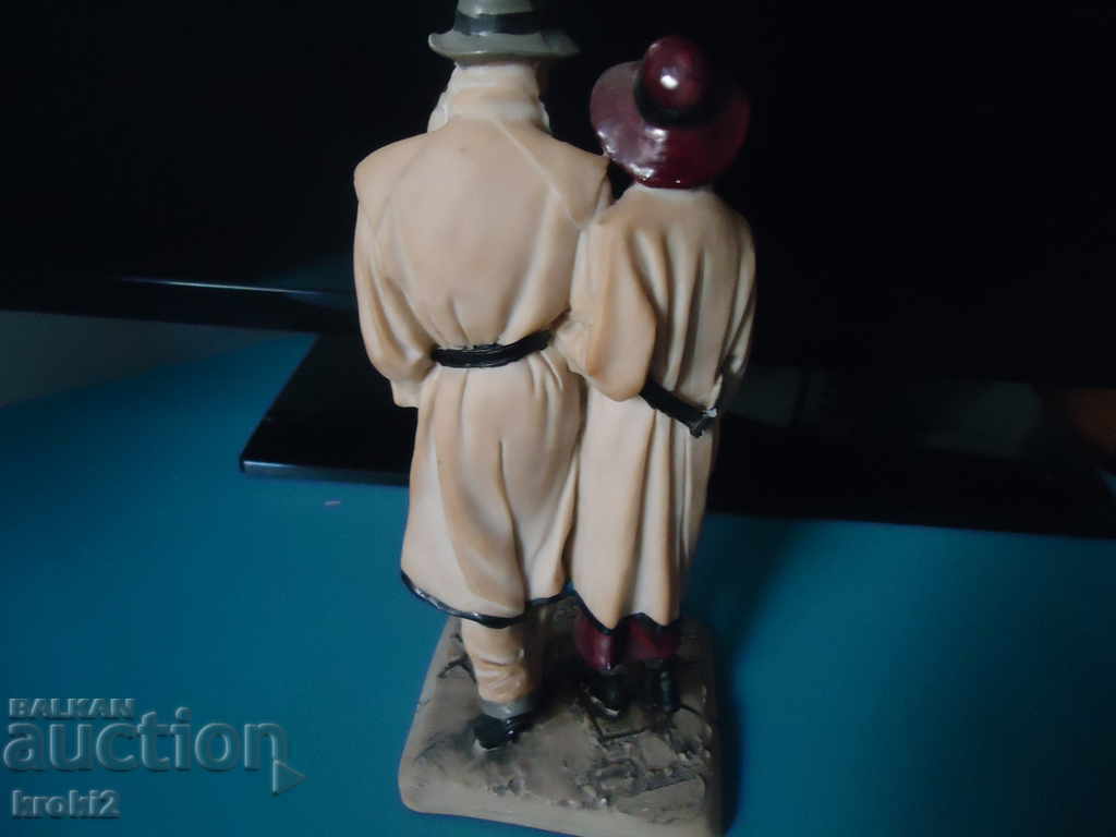 Figurină retro frumoasă - 5