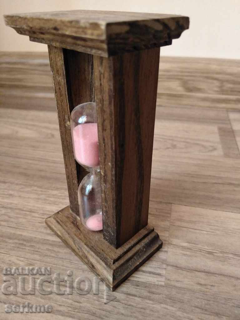 clepsidră cu preț 10.00 BGN | € 5.11