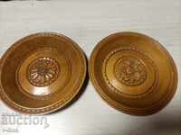 Wooden plate with wood carving flowers 2 pcs