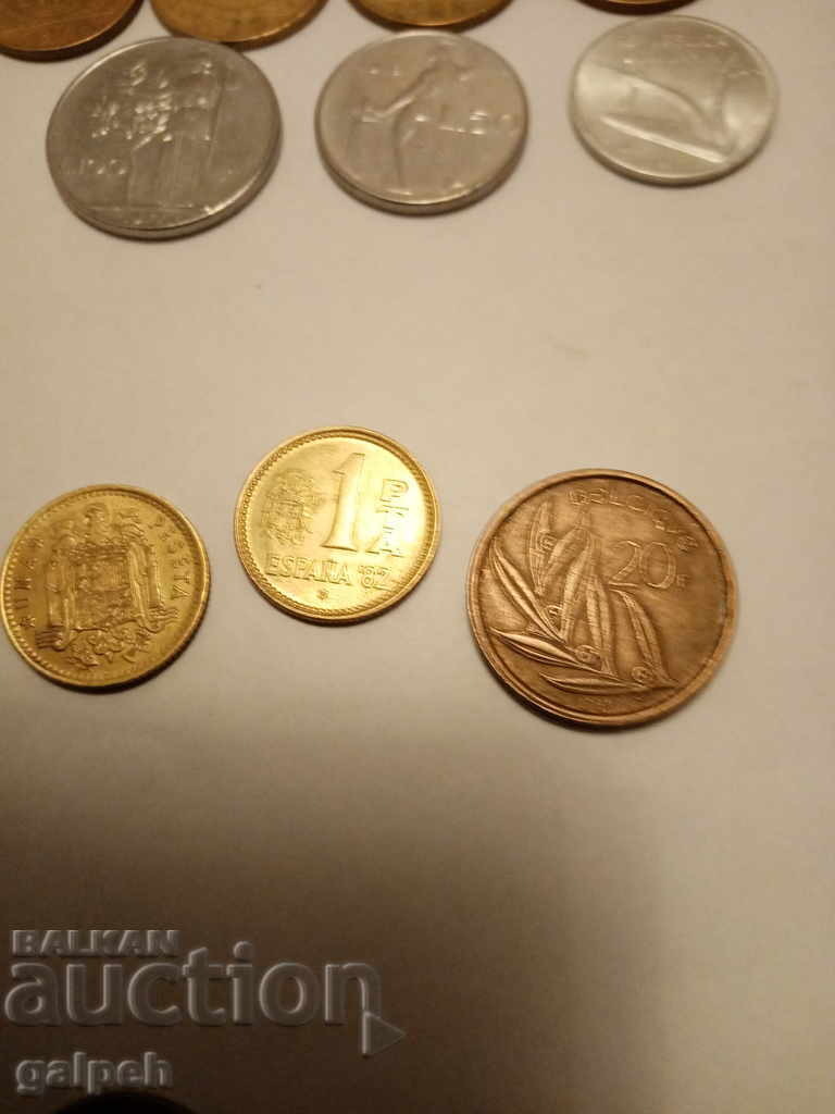 Auction LOT OF COINS - ITALY / BULGARIA - 16 pcs. - BGN 2.50 Auction LOT OF COINS - ITALY / BULGARIA - 16 pcs. - BGN 2.50