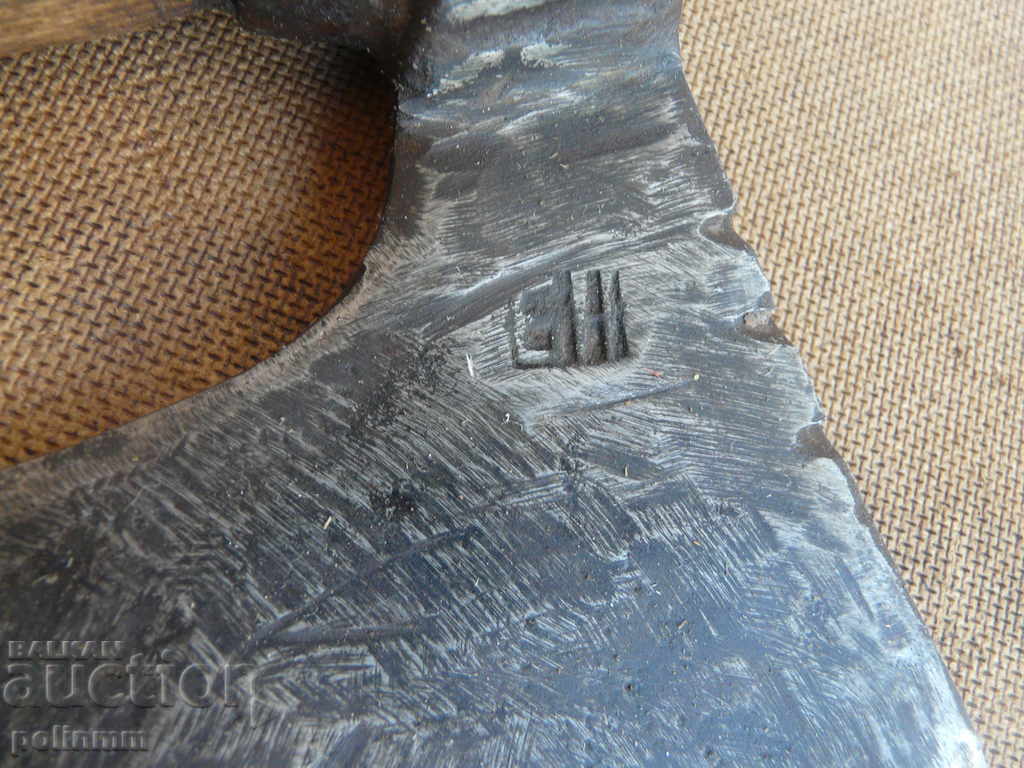 Veche topor austriac de peeling - 1 cu preț 100.00 BGN | € 51.13 Veche topor austriac de peeling - 1 cu preț 100.00 BGN | € 51.13