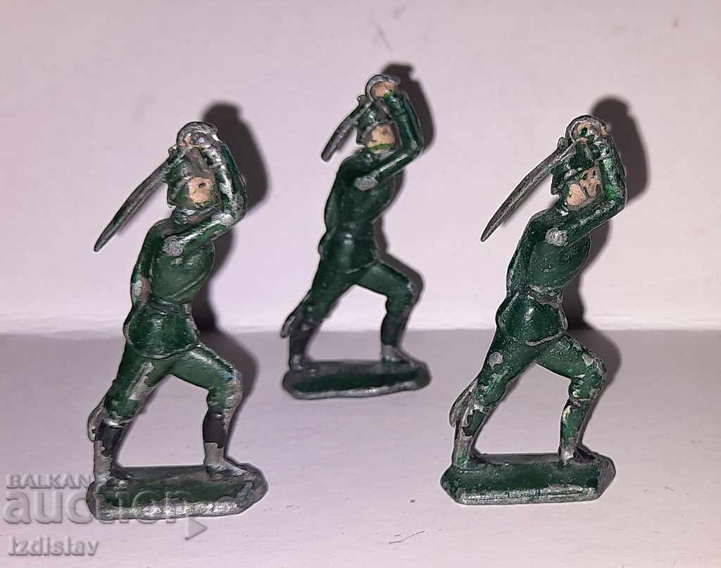 Delivery of Old original lead figurines of German soldiers Delivery of Old original lead figurines of German soldiers