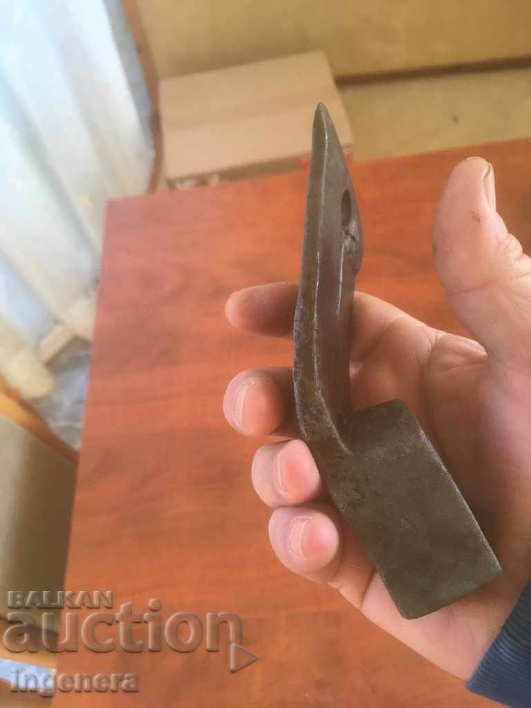 TESLA OLD TOOL with price 3.00 BGN | € 1.53 TESLA OLD TOOL with price 3.00 BGN | € 1.53