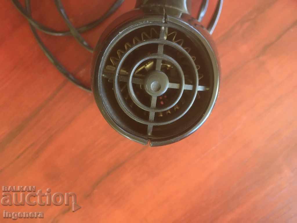 Delivery of HAIR DRYER HAIR DRYER WORKS Delivery of HAIR DRYER HAIR DRYER WORKS