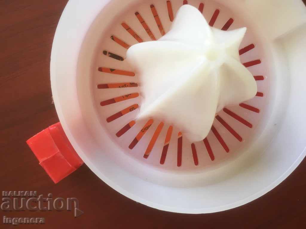 Delivery of NEW JUICE EXTRACTOR FROM SOCA GREAT FOR CITRUS Delivery of NEW JUICE EXTRACTOR FROM SOCA GREAT FOR CITRUS