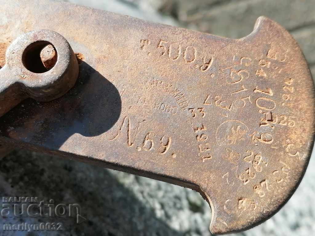 Old balance scales, scales, weights, weighing scales from the mid-20th century - 5 Old balance scales, scales, weights, weighing scales from the mid-20th century - 5