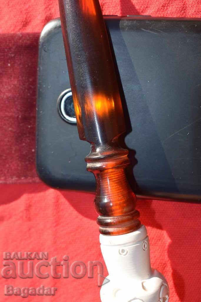 Licitație Cuțit spuma de mare chihlimbar