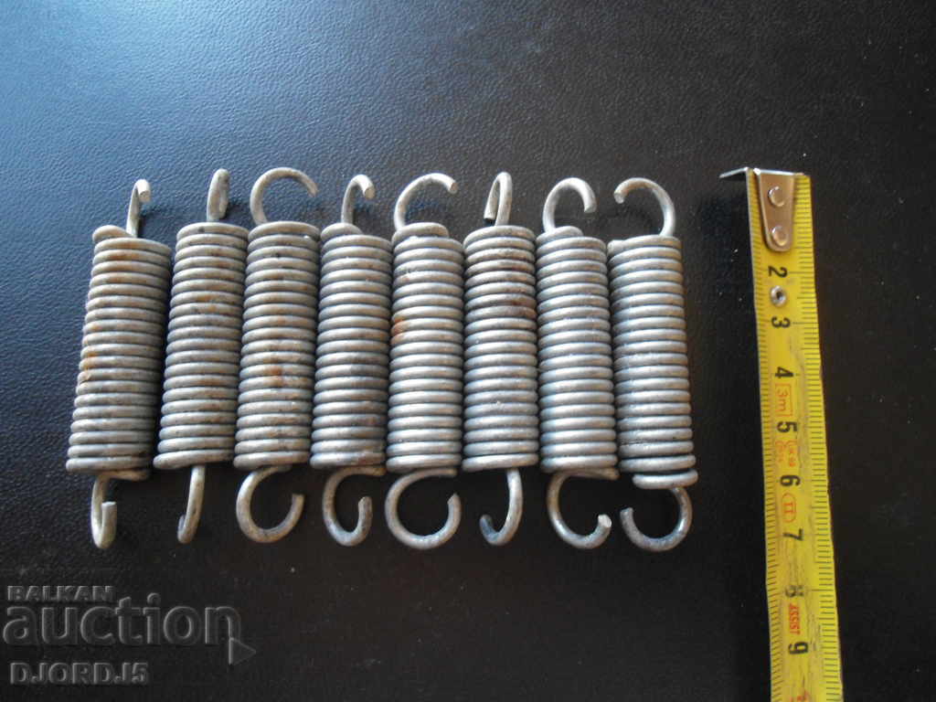 Auction Old springs 8 pieces Auction Old springs 8 pieces