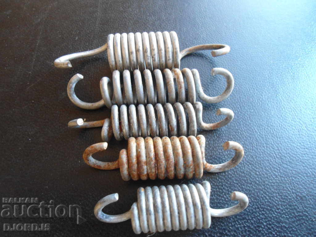 Old springs 5 pieces with price 3.00 BGN | € 1.53 Old springs 5 pieces with price 3.00 BGN | € 1.53