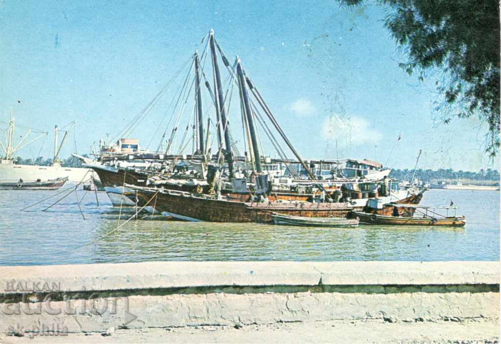 Postcard - Ships - Basra, River port