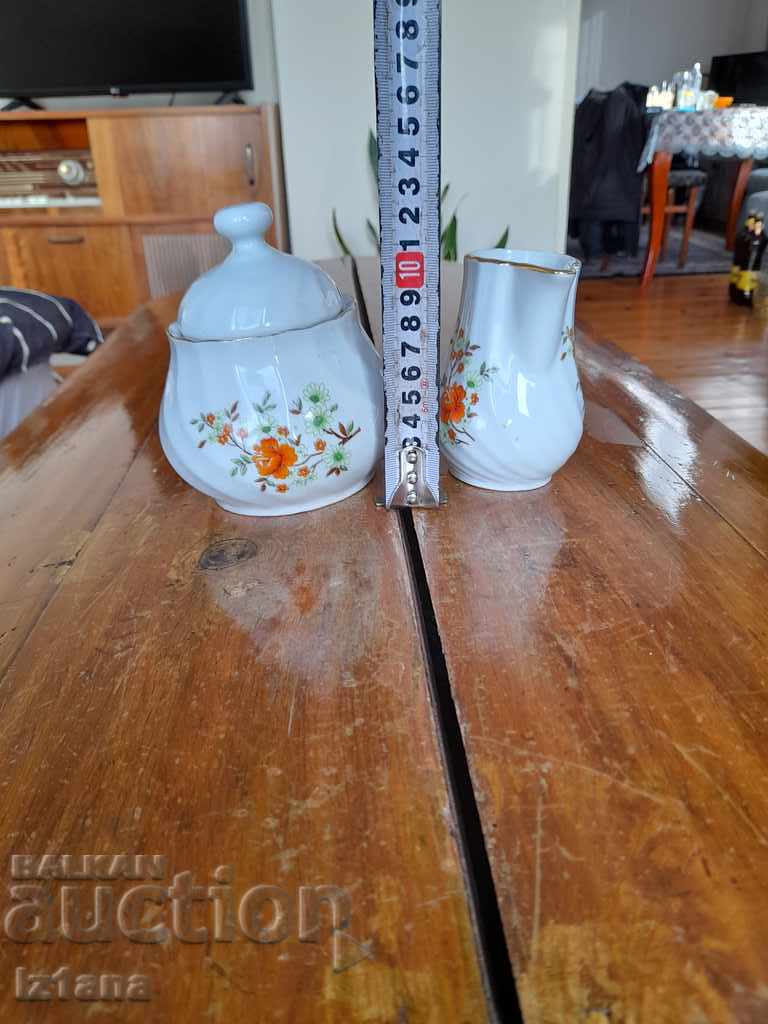 Auction Old set of porcelain sugar bowl and jug Auction Old set of porcelain sugar bowl and jug