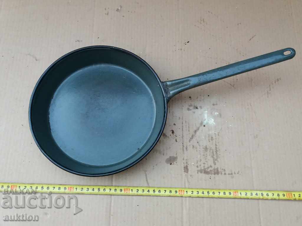 Auction ENAMELED SOC. PAN WITH MARKING Auction ENAMELED SOC. PAN WITH MARKING