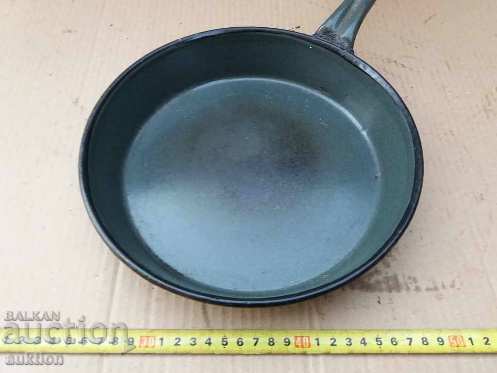 ENAMELED SOC. PAN WITH MARKING - 5 ENAMELED SOC. PAN WITH MARKING - 5