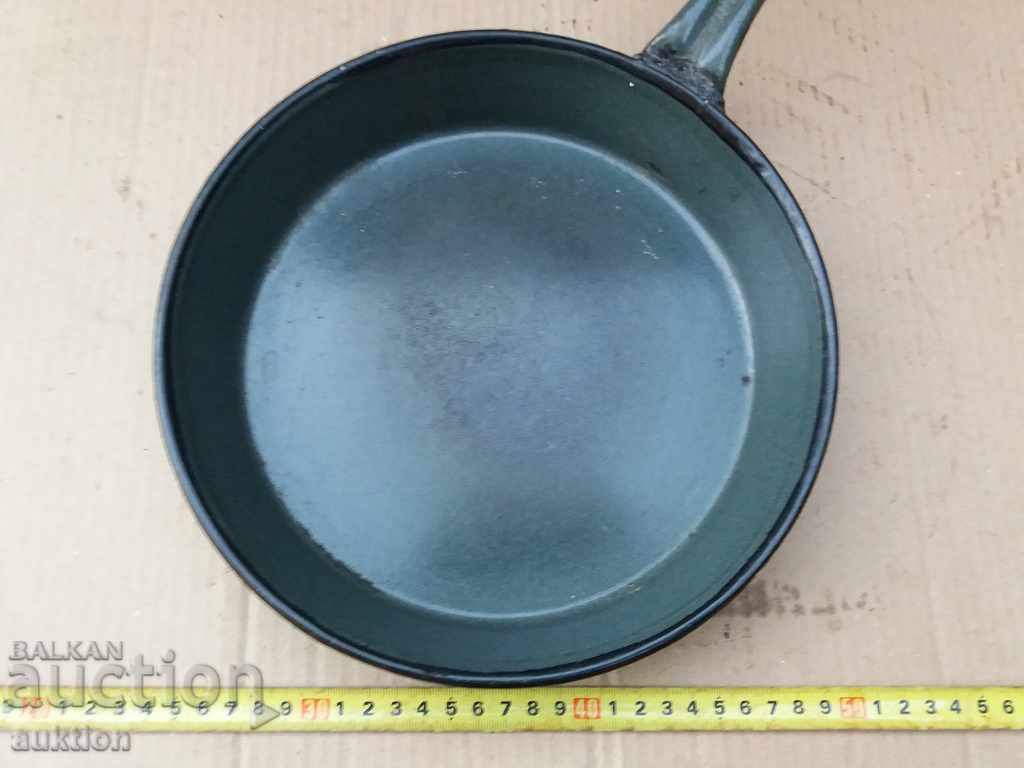 ENAMELED SOC. PAN WITH MARKING - 6 ENAMELED SOC. PAN WITH MARKING - 6