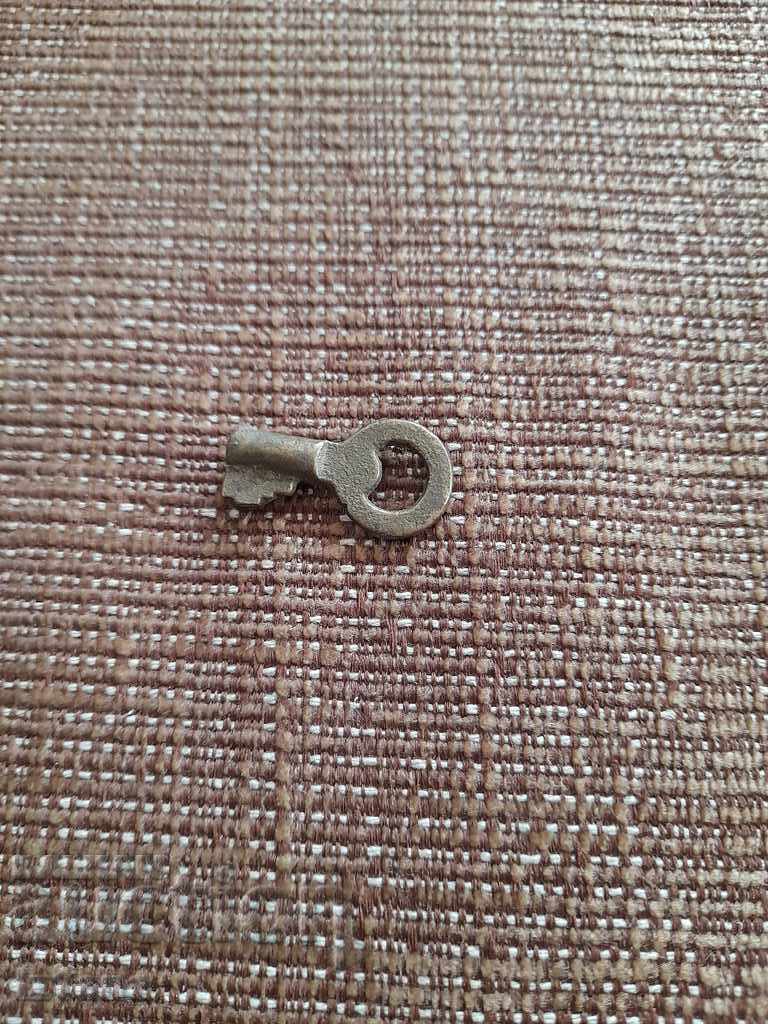 Old key, key with price 5.00 BGN | € 2.56 Old key, key with price 5.00 BGN | € 2.56