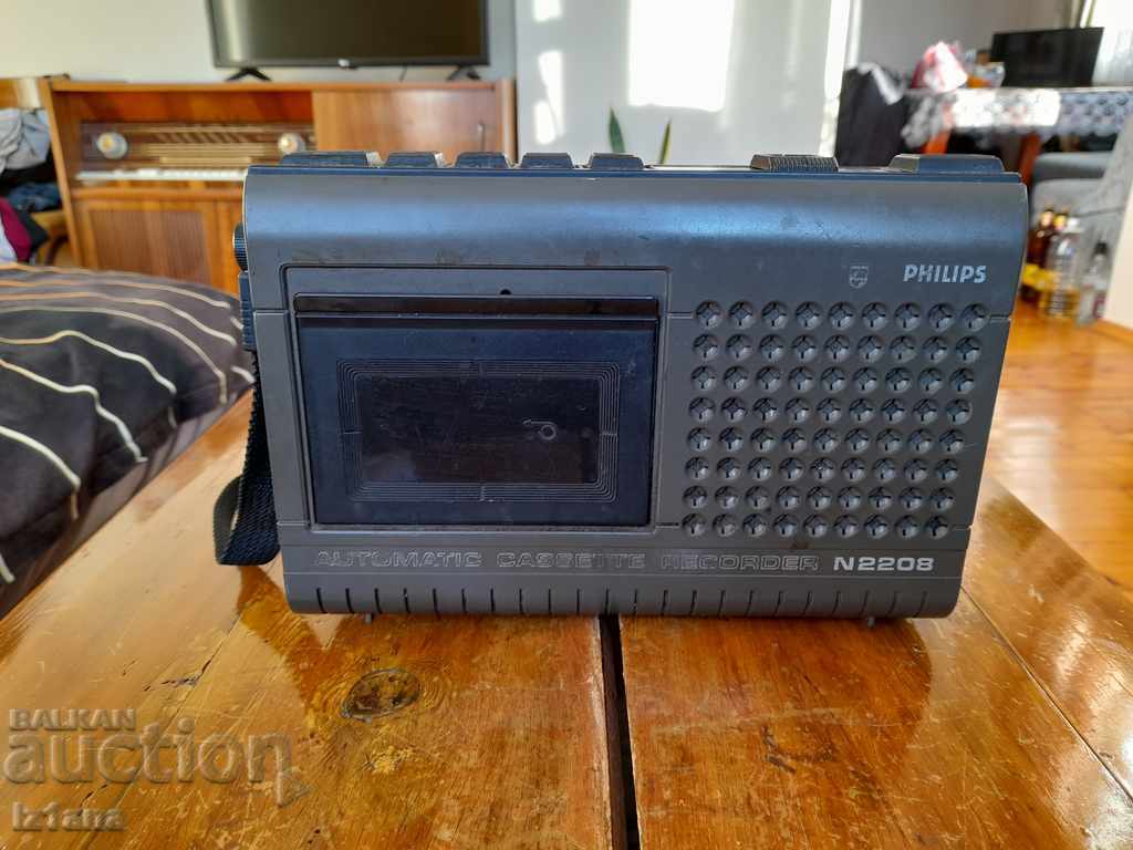 Old cassette player PHILIPS, Philips