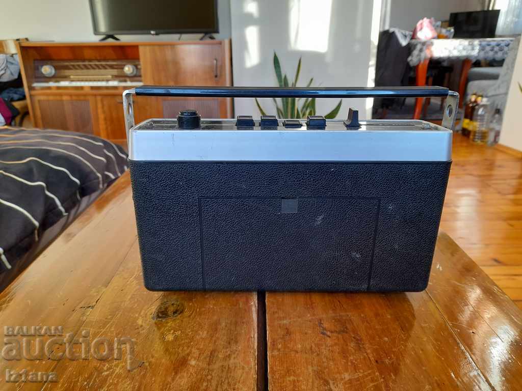 Auction Old radio, Optalix radio Auction Old radio, Optalix radio