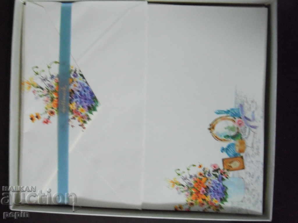 Box with new envelopes and sheets for luxury letters with price 15.00 BGN | € 7.67 Box with new envelopes and sheets for luxury letters with price 15.00 BGN | € 7.67