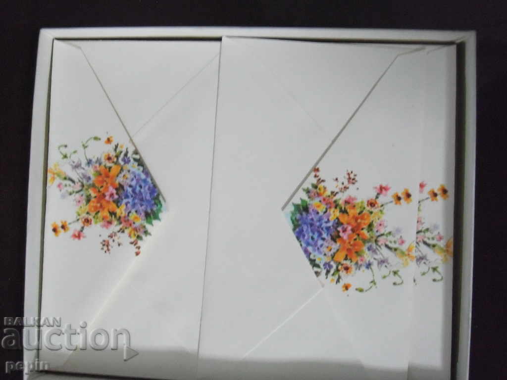 Auction Box with new envelopes and sheets for luxury letters Auction Box with new envelopes and sheets for luxury letters