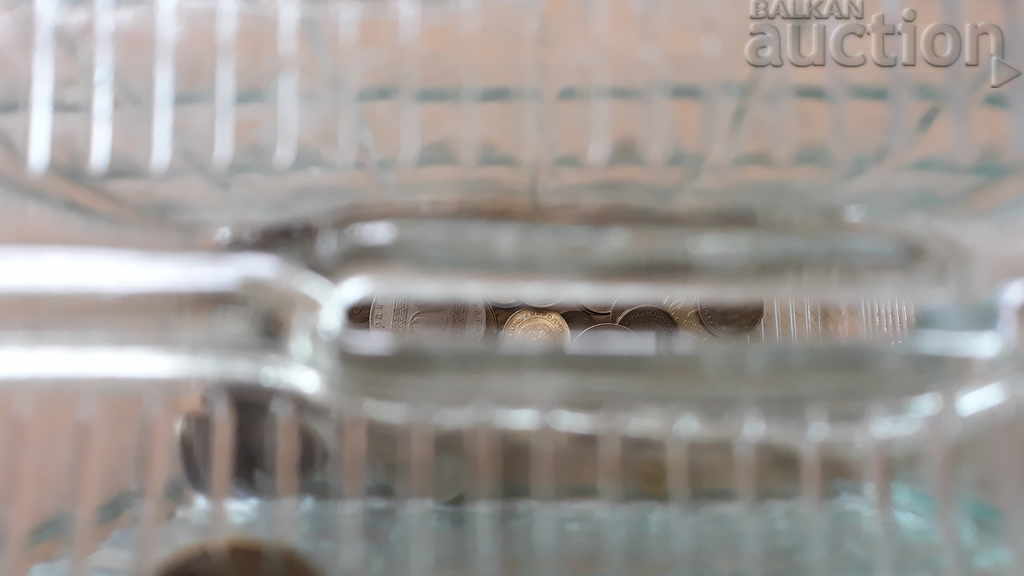 lot lot soc coins in a glass brick money box - 7