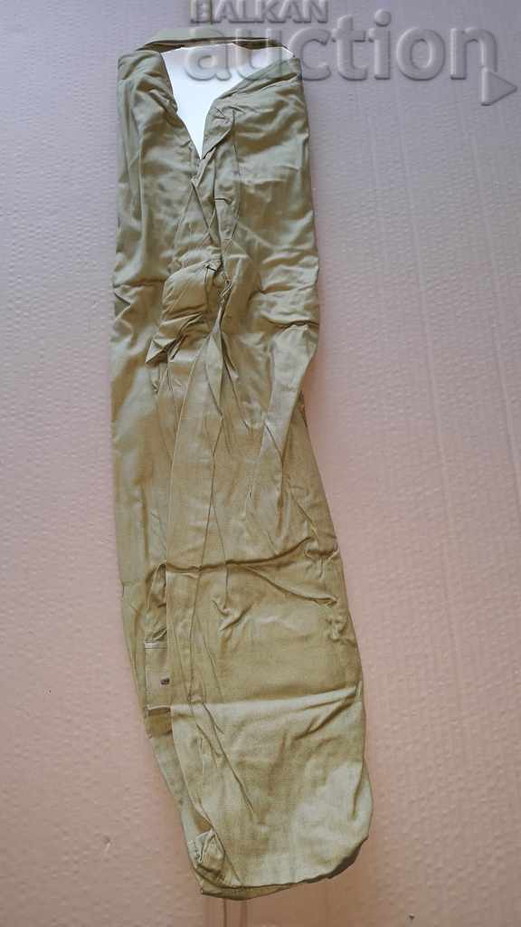 Livrarea cămașă de ofițer de la soc Livrarea cămașă de ofițer de la soc