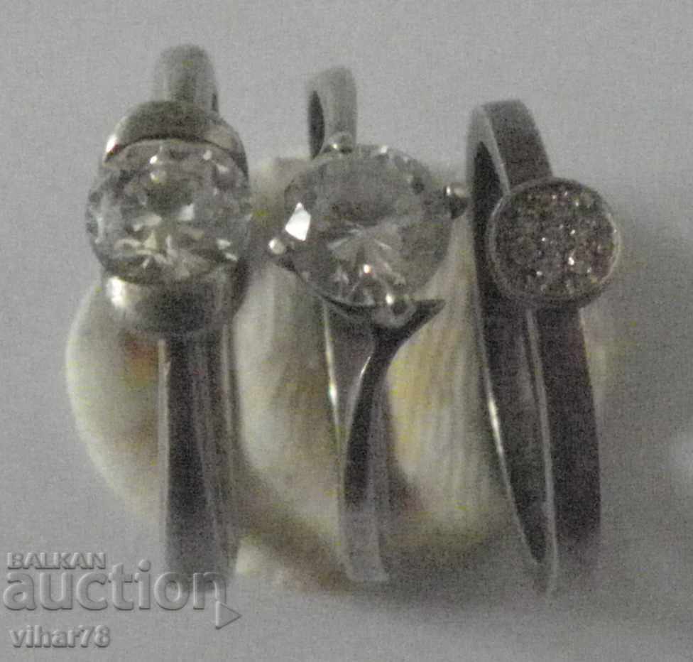 Delivery of Lot of three silver rings