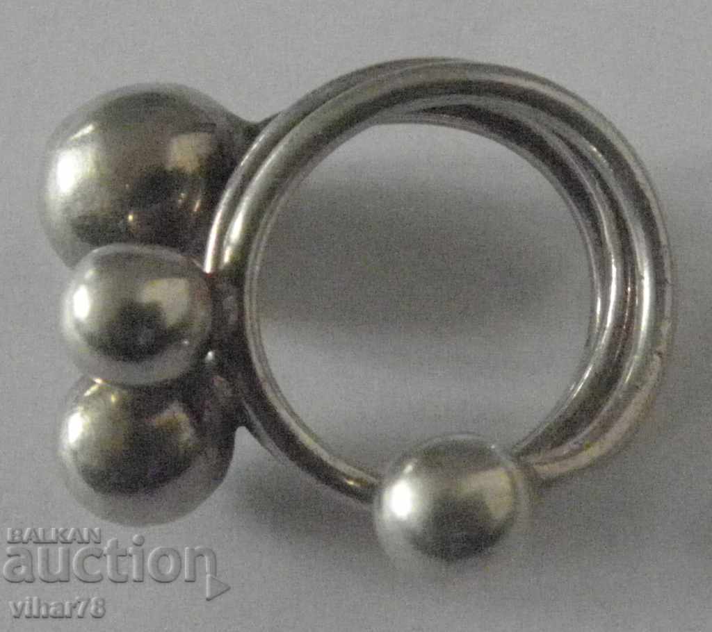 Auction  Silver ring