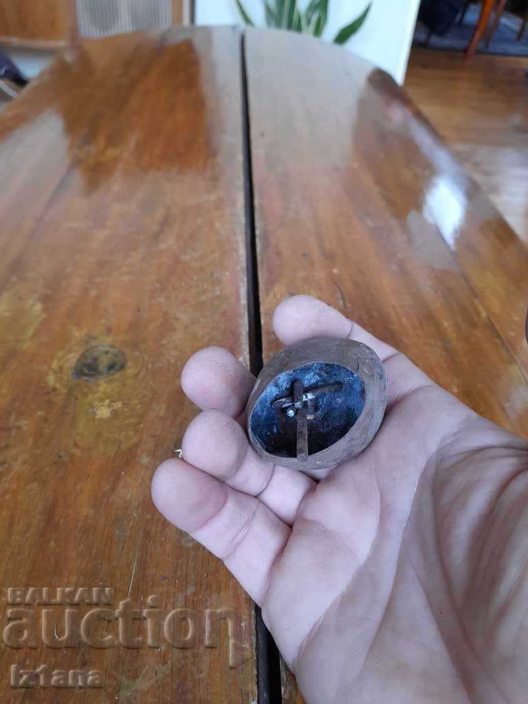 Delivery of Old bell, bell, chan Delivery of Old bell, bell, chan