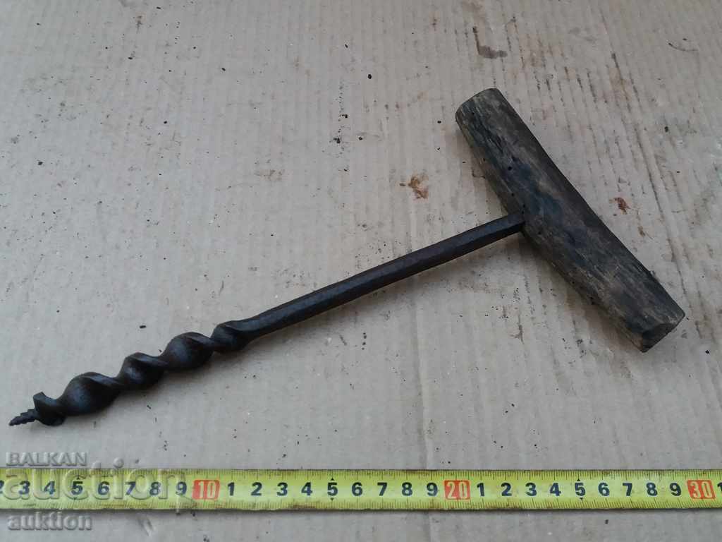 Revival tool carpenter's tool, mitkap with price 4.69 BGN | € 2.40 Revival tool carpenter's tool, mitkap with price 4.69 BGN | € 2.40