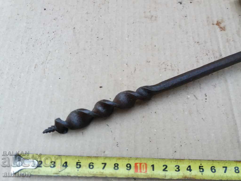 Delivery of Revival tool carpenter's tool, mitkap Delivery of Revival tool carpenter's tool, mitkap