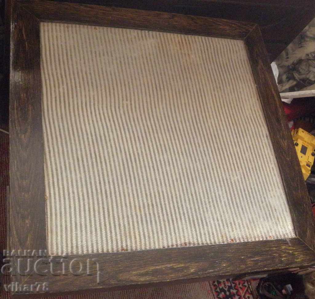 OLD SMALL POKER TABLE WITH FOUR DRAWERS with price 599.99 BGN | € 306.77 OLD SMALL POKER TABLE WITH FOUR DRAWERS with price 599.99 BGN | € 306.77