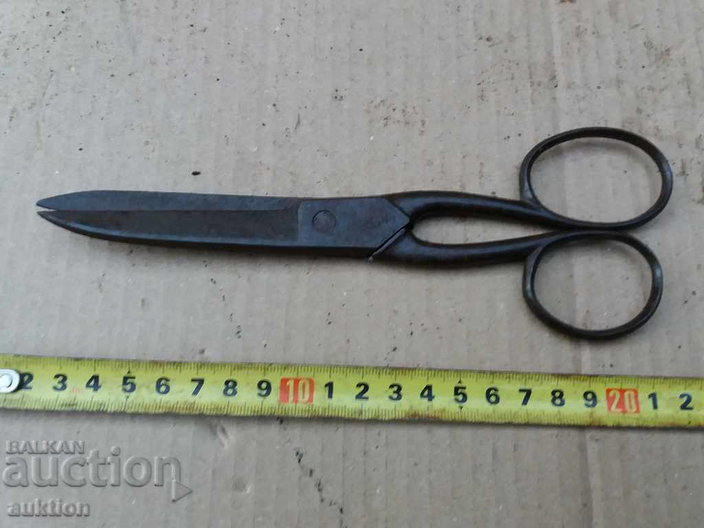 forged interesting Revival scissors - distorted for aba with price 7.99 BGN | € 4.09 forged interesting Revival scissors - distorted for aba with price 7.99 BGN | € 4.09