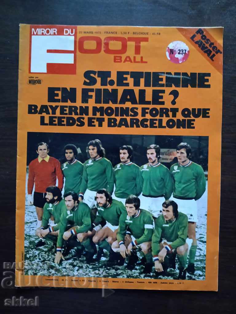 Revista de fotbal Miroir 1975 S. Etienne în fotografiile color finale