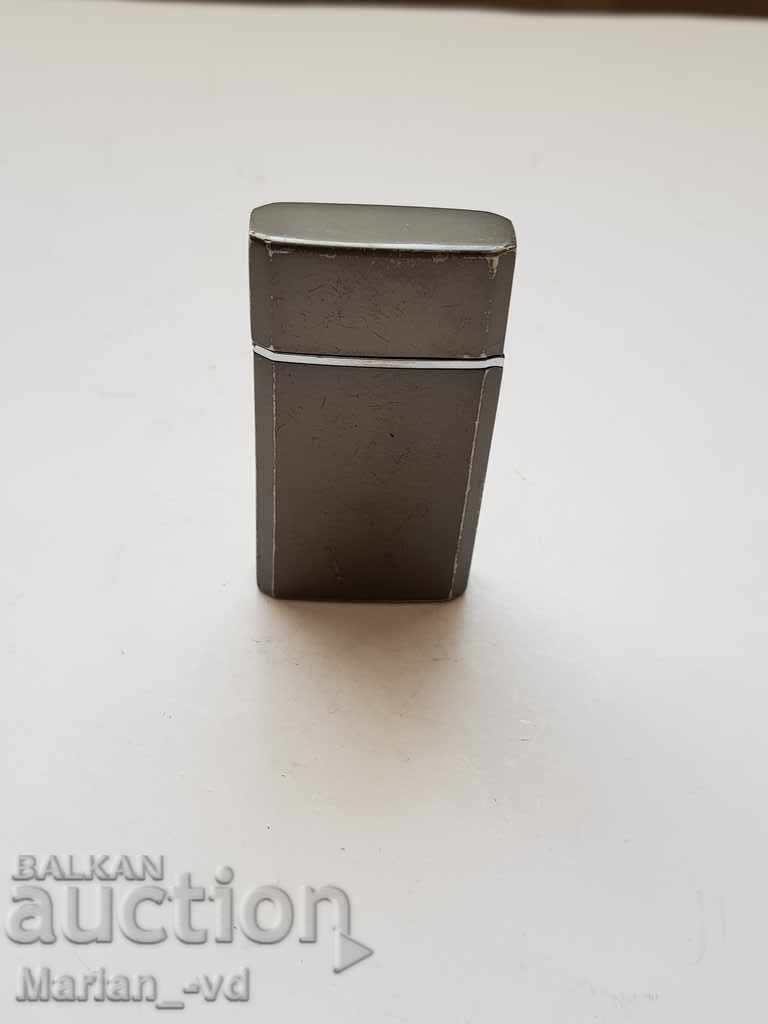 Gas lighter - 7 Gas lighter - 7