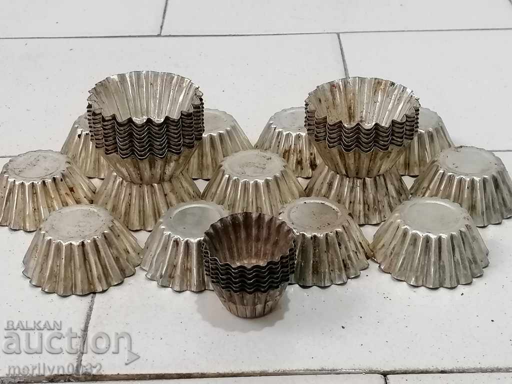 Delivery of Confectionery molds for cookies and sweets 30 pieces + 6 small