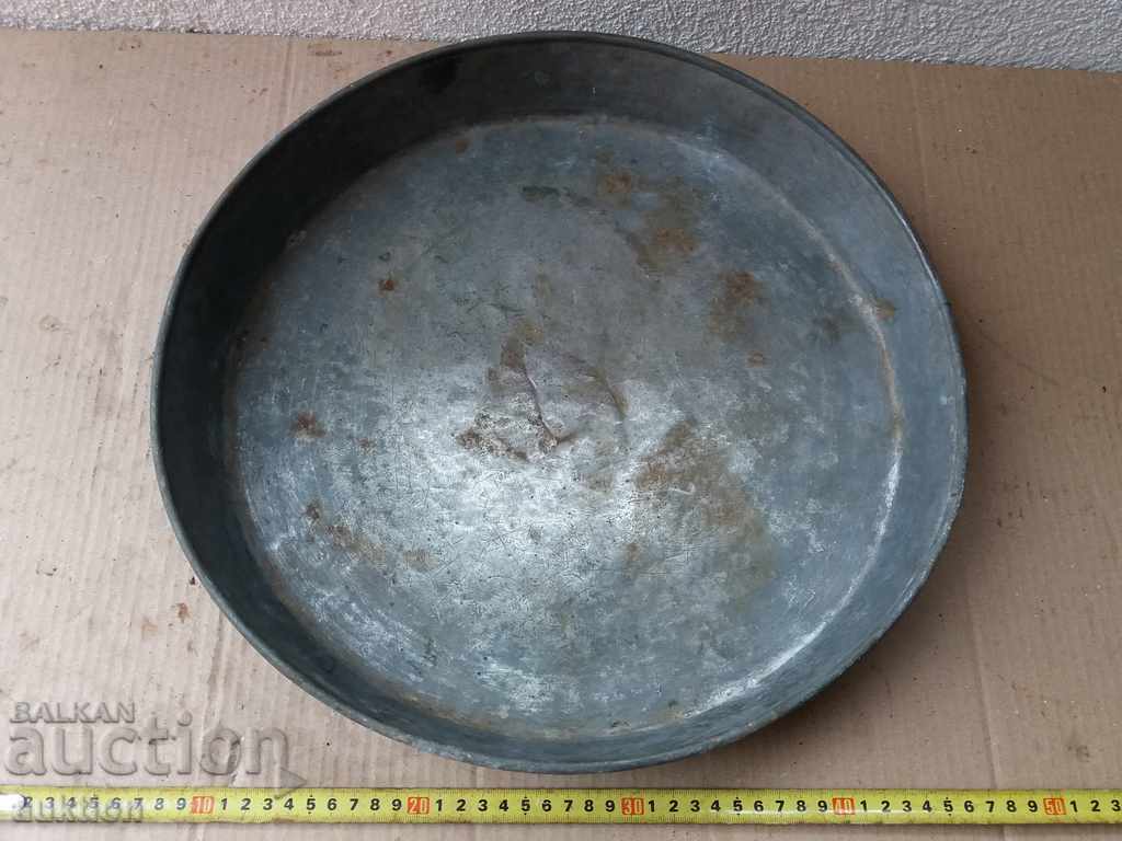 Delivery of EXCELLENT REVIVAL FORGED COPPER TRAY, PANCAKE PAN