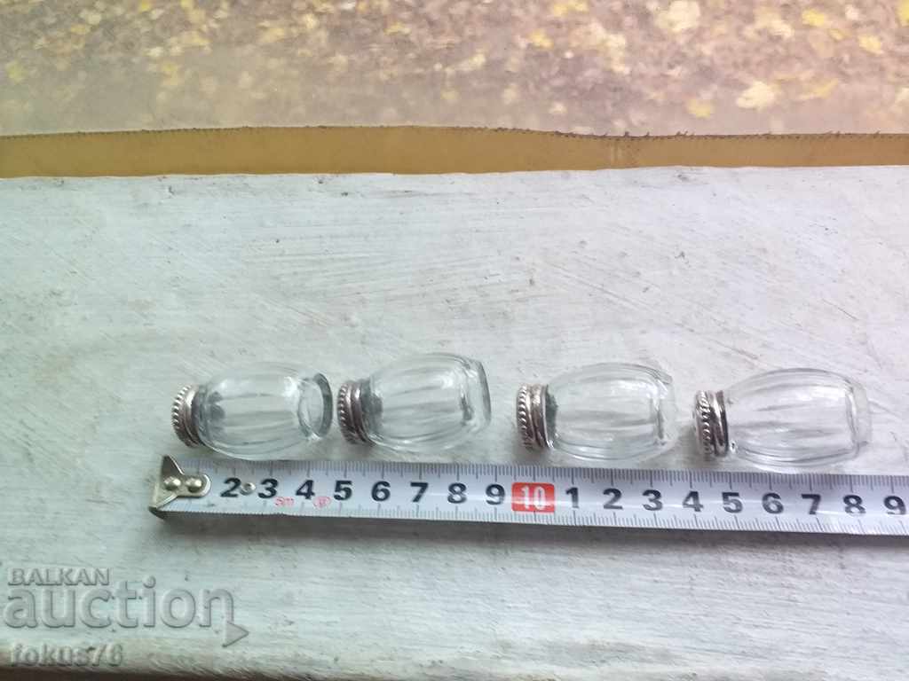 Cardeilhag Chistoffel Collectible small crystal salt shakers - 6 Cardeilhag Chistoffel Collectible small crystal salt shakers - 6