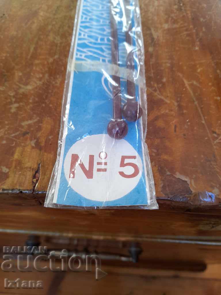 Old knitting needles with price 20.00 BGN | € 10.23 Old knitting needles with price 20.00 BGN | € 10.23
