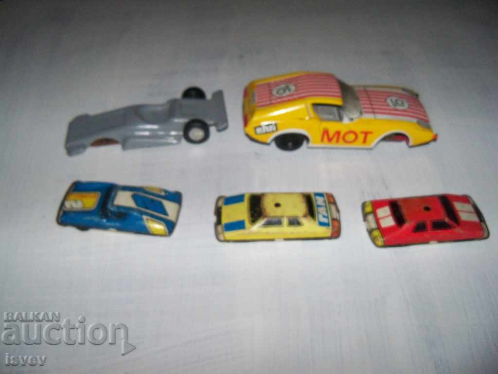 Лот стари ламаринени колички за реставрация и части - 5 Лот стари ламаринени колички за реставрация и части - 5