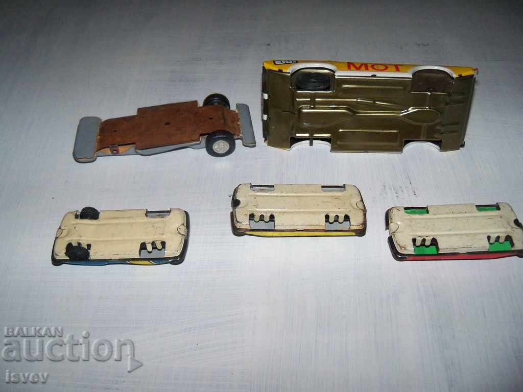 Лот стари ламаринени колички за реставрация и части - 6 Лот стари ламаринени колички за реставрация и части - 6