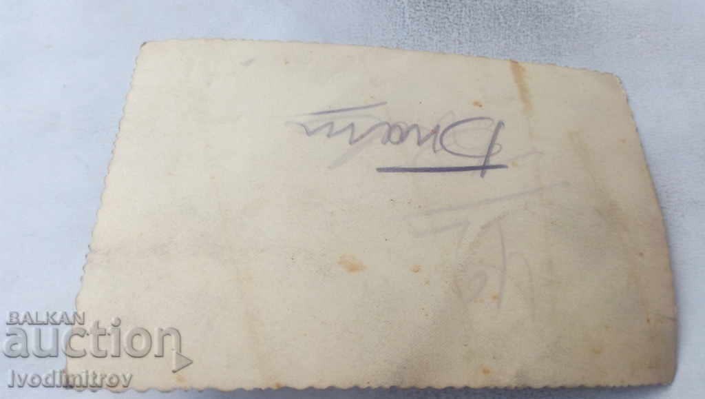 Снимка Младоженци с цена € 0.84 | 1.64 лв.