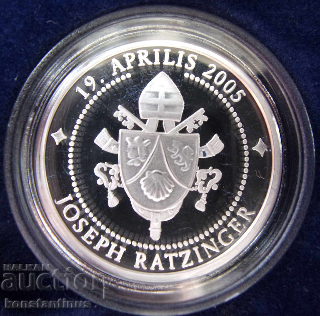 Ватикана Официален Пробен Сет + Сребърен Медал 2005 UNC Rare с цена € 38.35 | 75.01 лв.