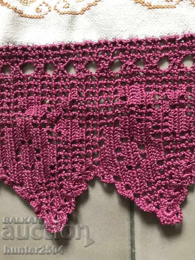 Auction Tablecloth - hand embroidery with a beautiful braid Auction Tablecloth - hand embroidery with a beautiful braid