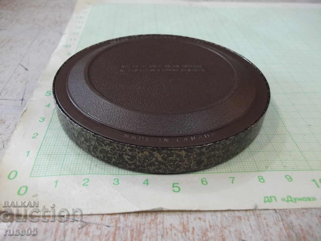 Delivery of Plate "TORONTO" small plastic Canadian