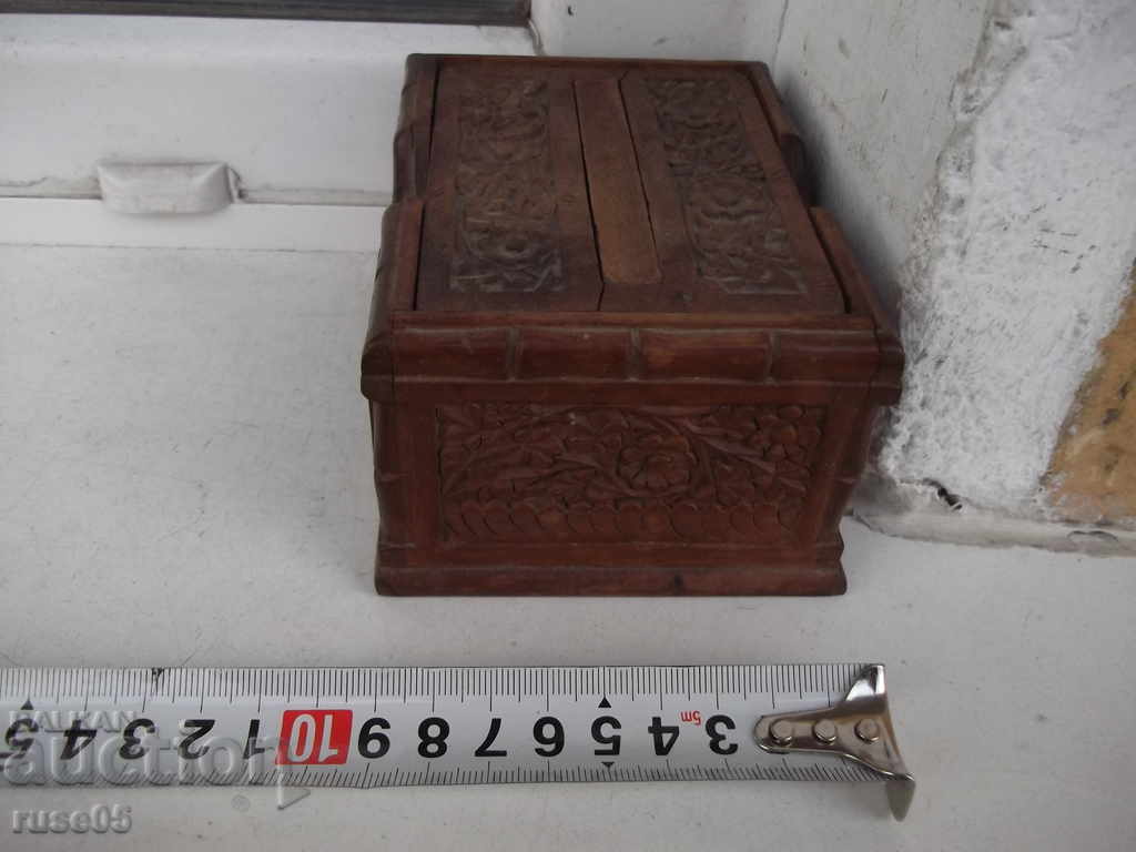 Cigarette box for carving wooden carved with price 40.00 BGN | € 20.45 Cigarette box for carving wooden carved with price 40.00 BGN | € 20.45