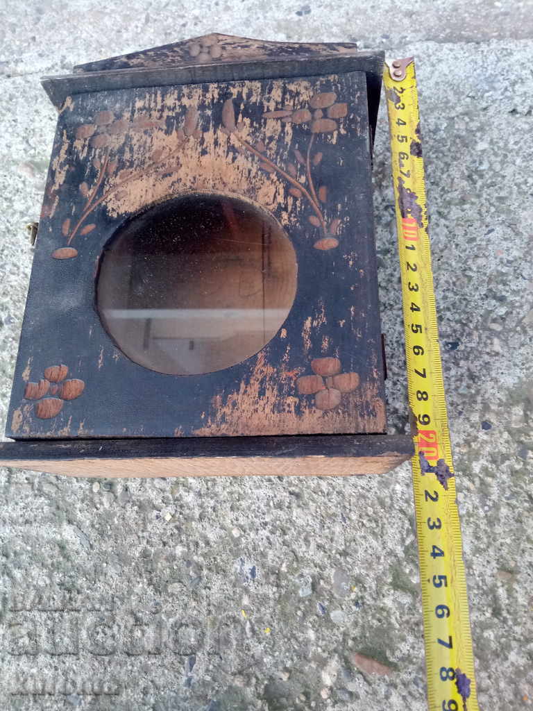 An old alarm box with price 39.99 BGN | € 20.45 An old alarm box with price 39.99 BGN | € 20.45