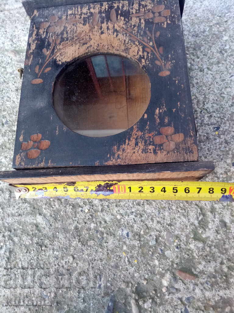 Auction An old alarm box Auction An old alarm box