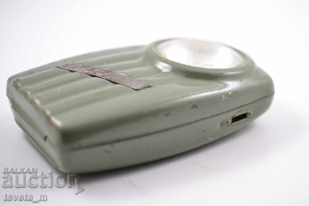 Auction  Signal lantern with white light LIGHT