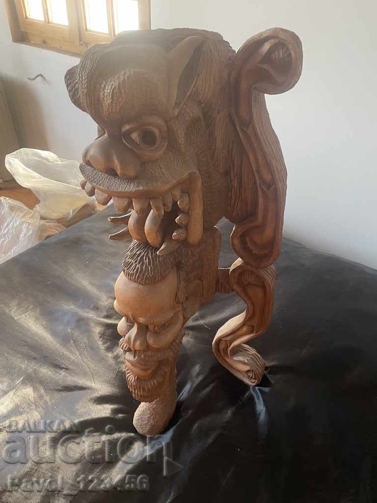 Auction A whole piece of wood Auction A whole piece of wood